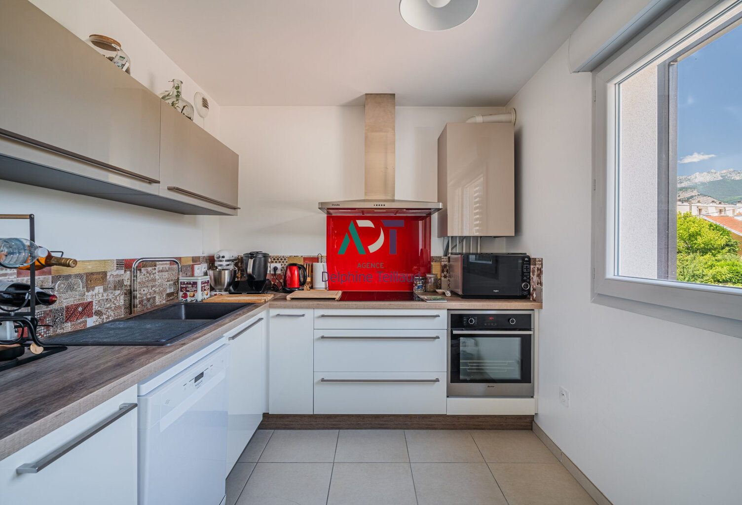 FROGES RESIDENCE NEUVE T2 AVEC GARAGE ET PARKING — photo 1