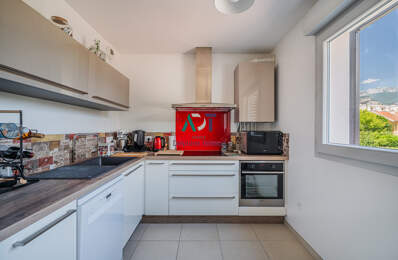 FROGES RESIDENCE NEUVE T2 AVEC GARAGE ET PARKING — photo du bien