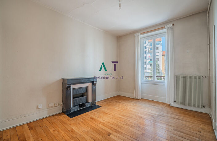 Charmant T2 - rue des Bains à Grenoble — photo 4