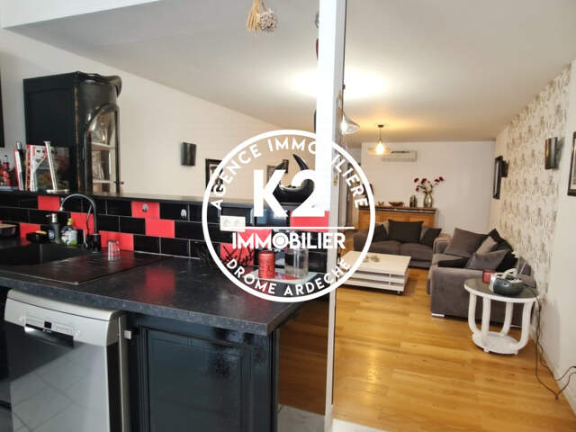 APPARTEMENT 2 chambres et terrasse — photo du bien