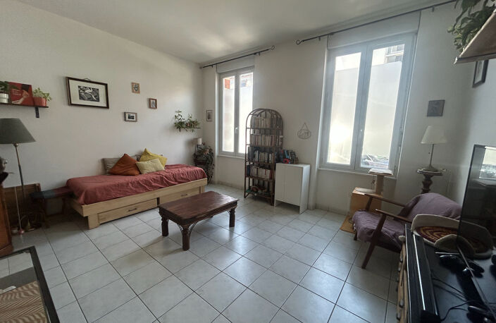 APPARTEMENT T2 HYPER CENTRE AVEC TERRASSE ET CLIM — photo 2