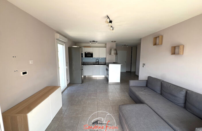Beau 3 pièces lumineux avec terrasse de 23 m2 et deux places — photo 3