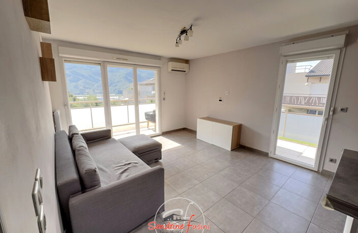 Beau 3 pièces lumineux avec terrasse de 23 m2 et deux places — photo 4