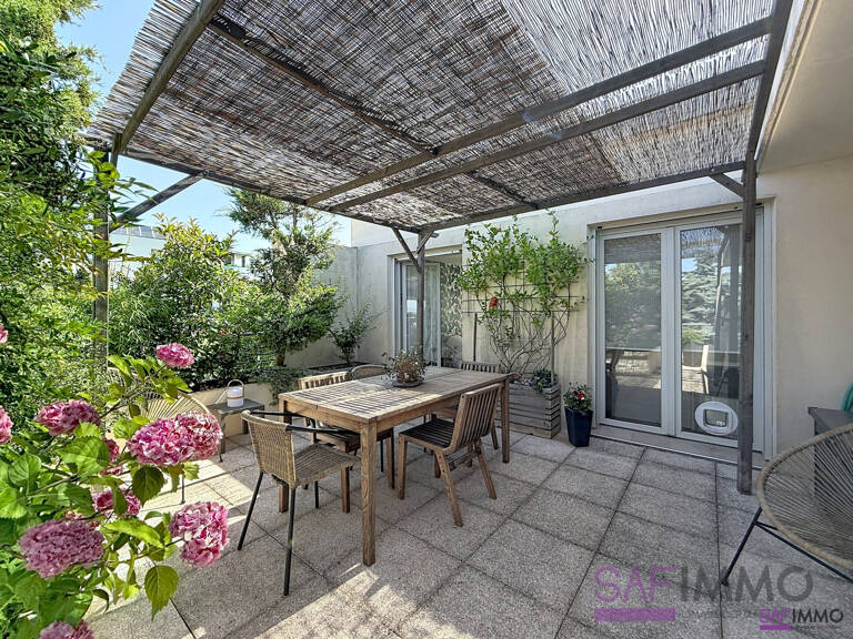 APPARTEMENT T4 AVEC TERRASSE 37m² — photo 1