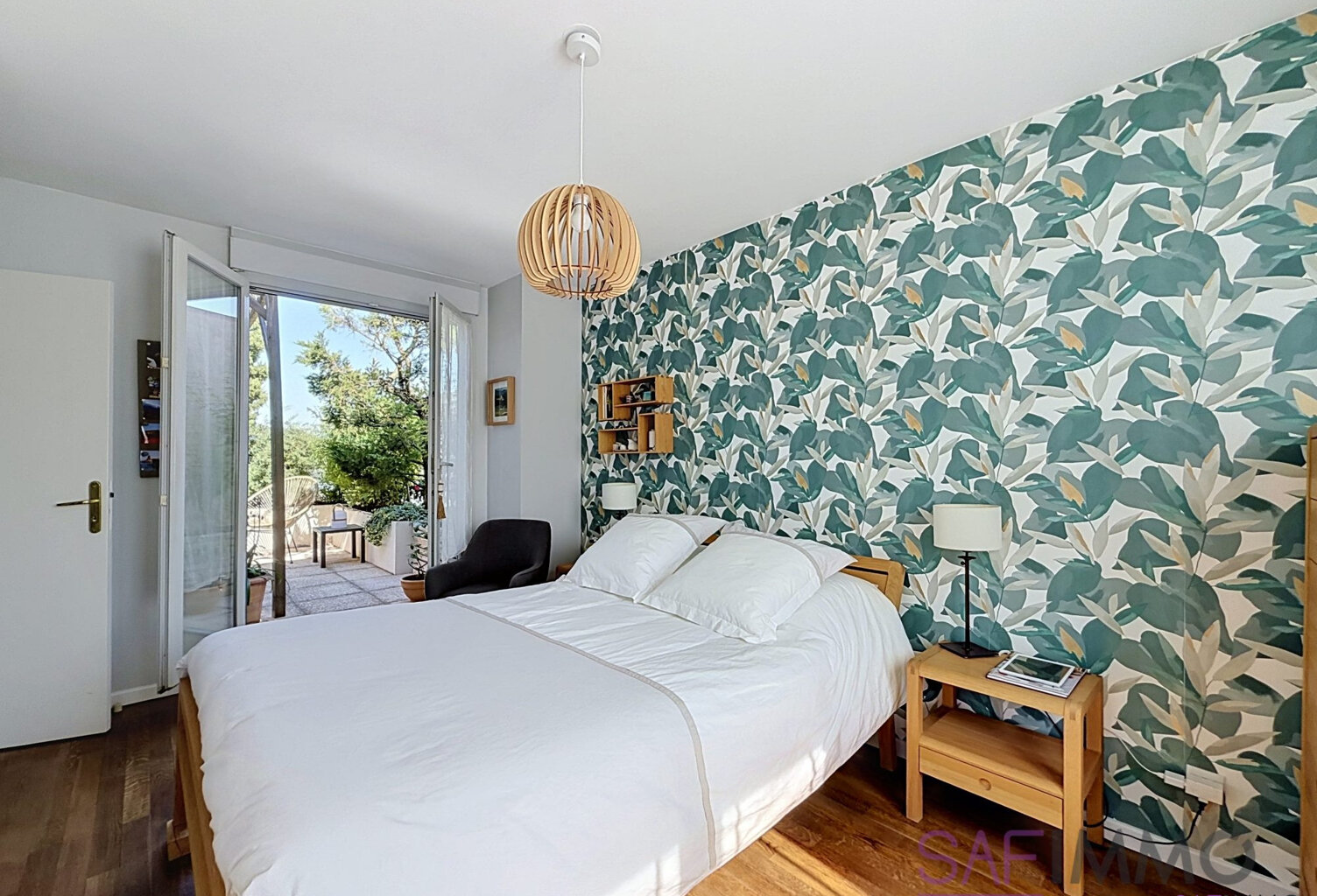APPARTEMENT T4 AVEC TERRASSE 37m² — photo 1
