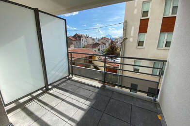 Appartement 1 pièces 540 €