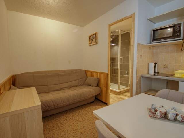 1 Pièce 1 chambre ouest - calme — photo du bien