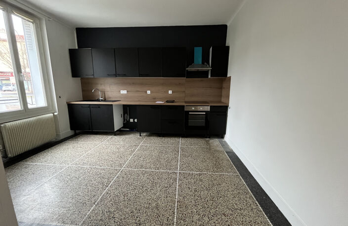 OFFRE DE RENTREE - Maison à Chamalières T3 bis jardin - Aven — photo 2
