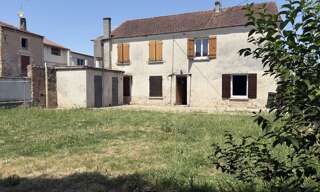Immeuble  160 m² à vendre à Sainte-Livrade-sur-Lot (47110)