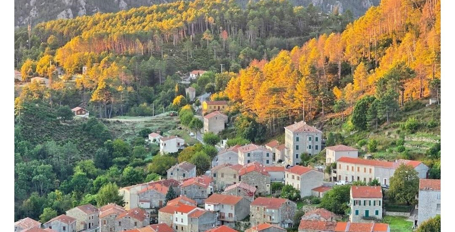 A VENDRE JOLIE MAISON DE VILLAGE A GHISONI — photo 1