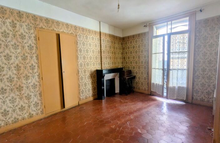 Maison avec cour et dépendances — photo 5