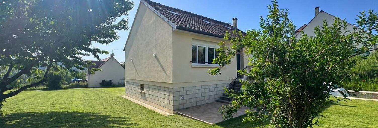 Maison 5 Pièces 86 m² à vendre à Saconin-et-Breuil (02200)