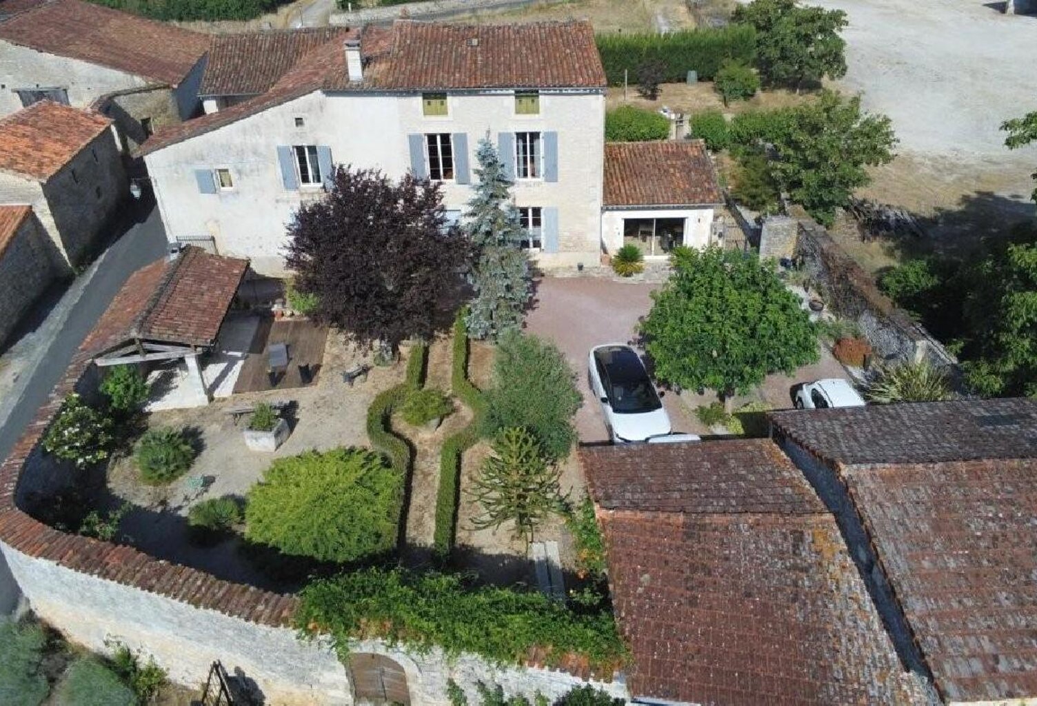 Maison — photo 1