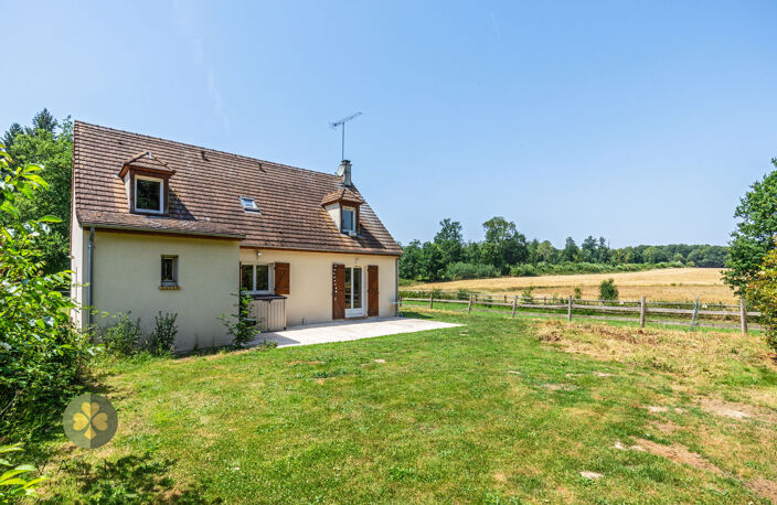 Maison familiale de charme avec terrain de 3 000 m2 proche G — photo 3