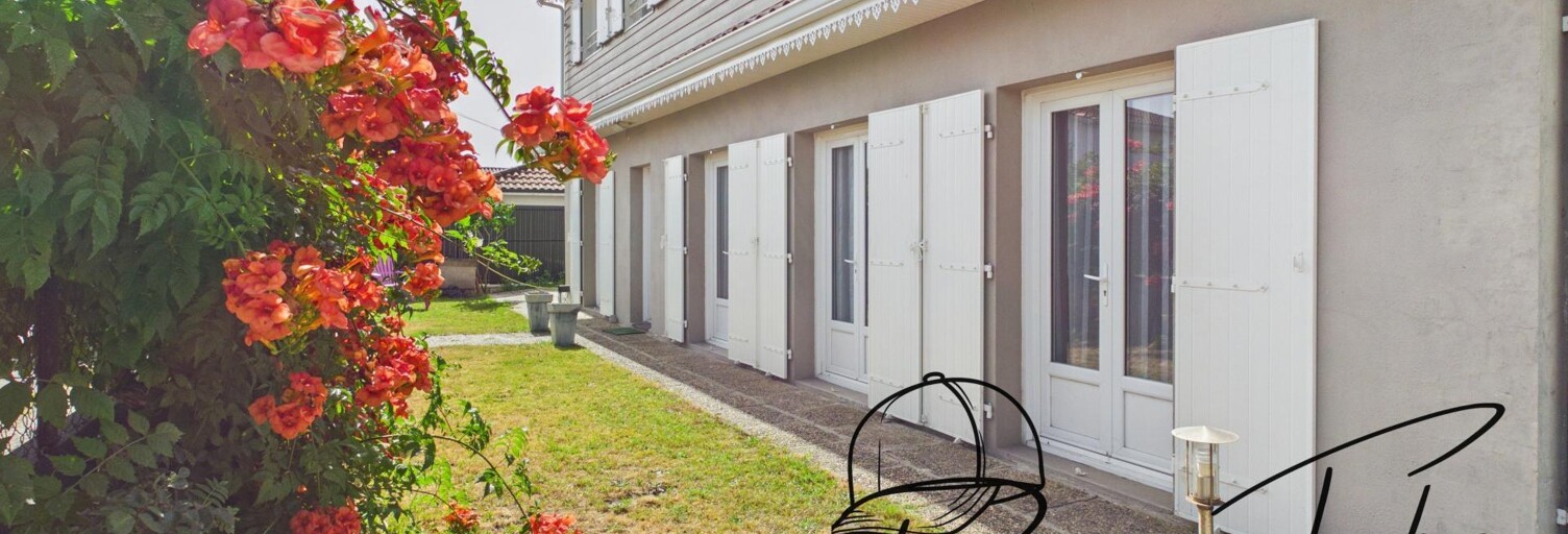 Maison 9 Pièces 173 m² à vendre à Carbon-Blanc (33560)
