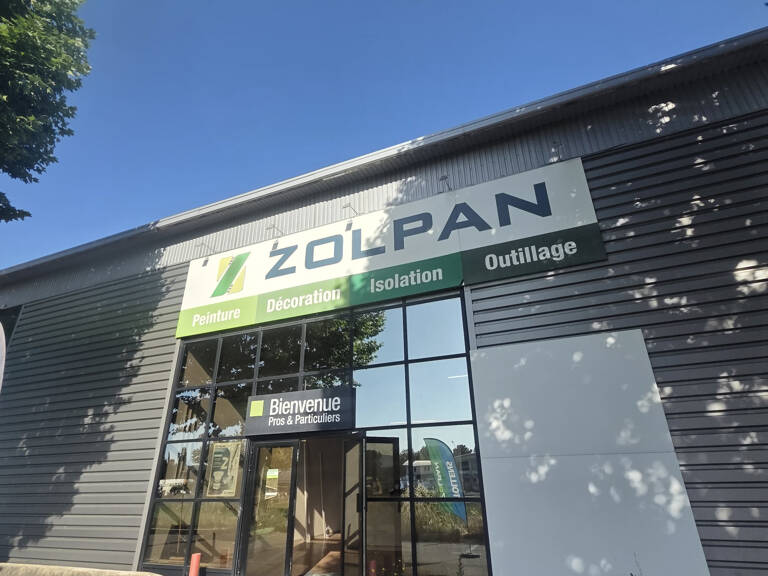 local 200m2 - Venelles — photo 1