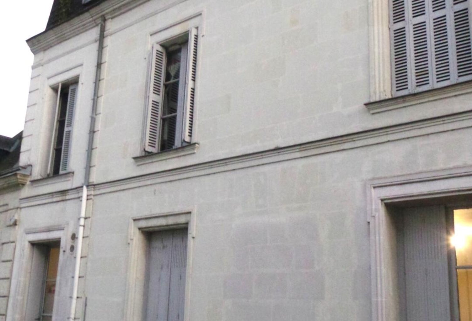 Immeuble avec 7 appartements T2 centre de Langeais — photo 1