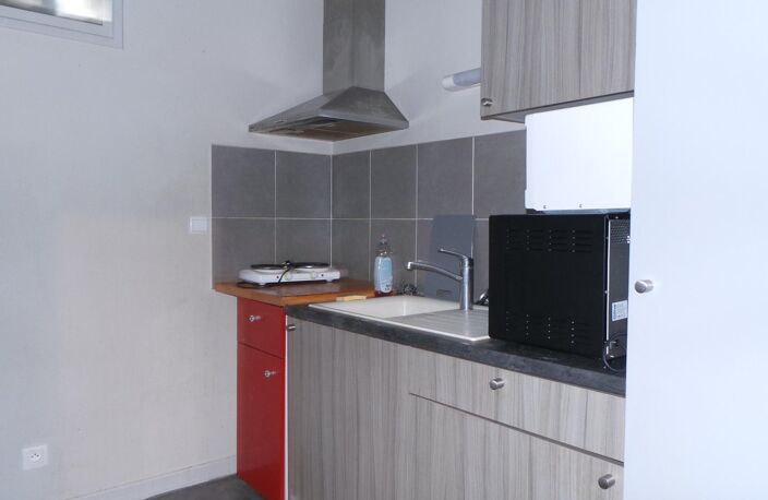 Immeuble avec 7 appartements T2 centre de Langeais — photo 5