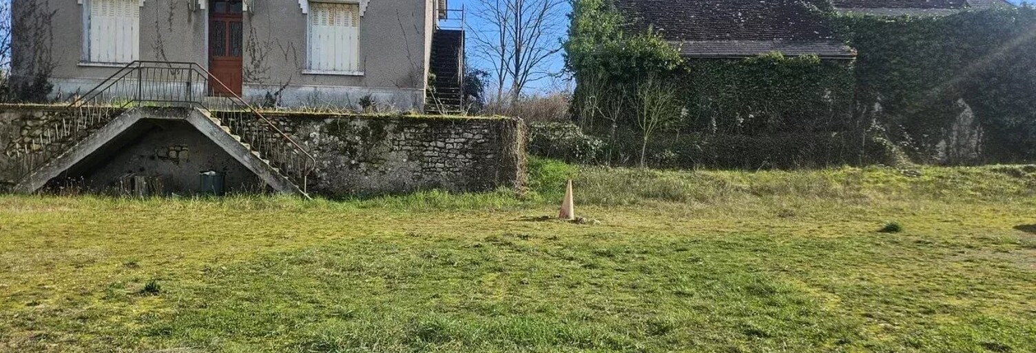 Maison  200 m² à vendre à Lignières-de-Touraine (37130)