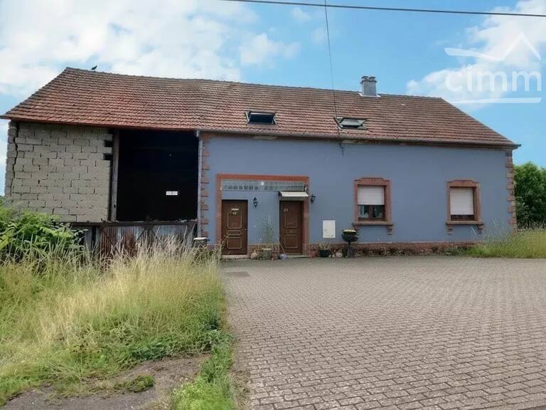 Ensemble immobilier comprenant 2 appartements + grange  à BEHREN — photo 1