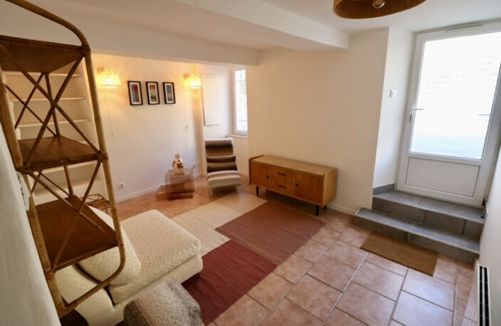 MAISON DE VILLAGE T3 + TERRASSE A VENDRE SUR AIX EN PROVENCE — photo 3