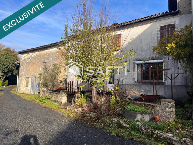 A rénover! Grande maison de village et dépendances — photo 1