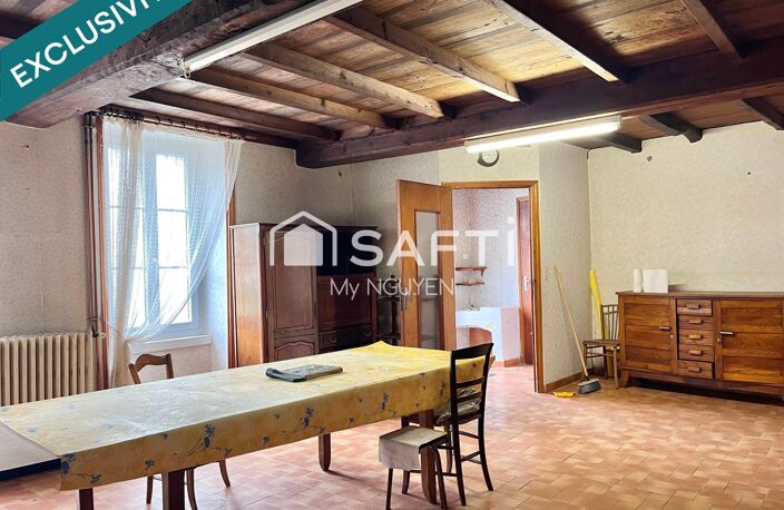 A rénover! Grande maison de village et dépendances — photo 3
