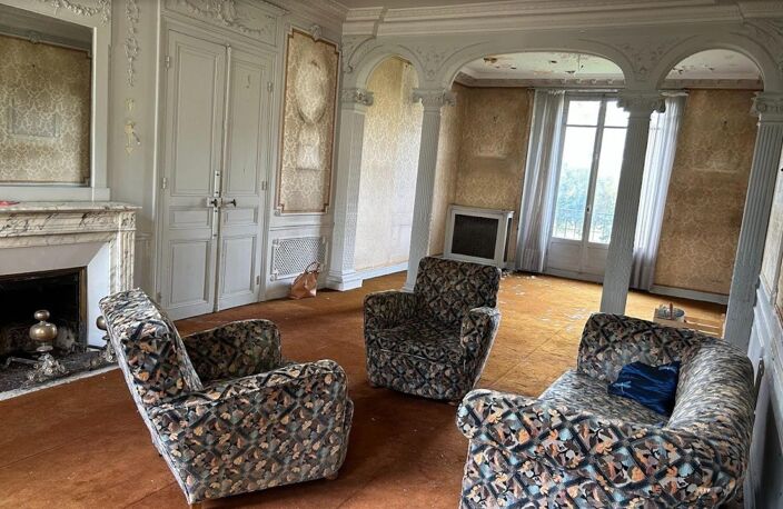 Élégante maison bourgeoise en meulière avec jardin — photo 3