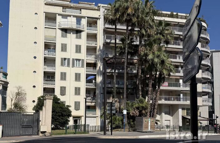 Nice France / Grosso : local à vendre — photo 2