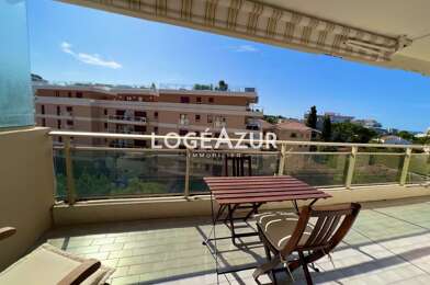 Appartement 2 pièces 990 €