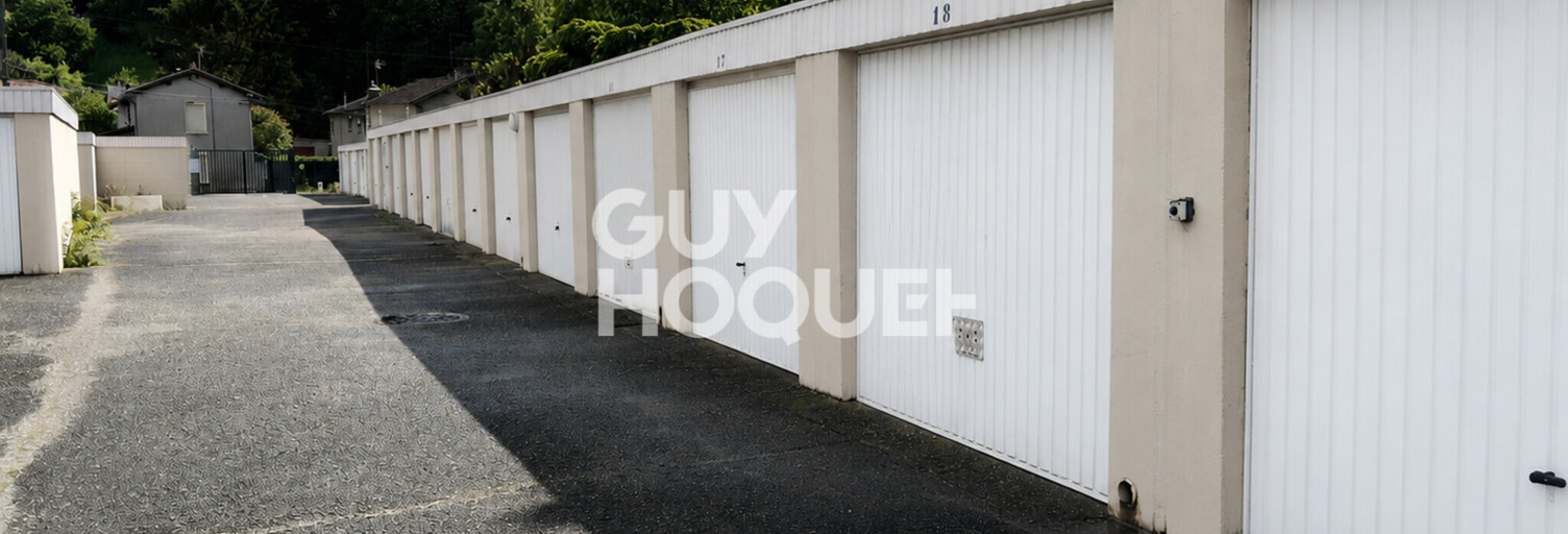 Garage   m² à vendre à Meyzieu (69330)