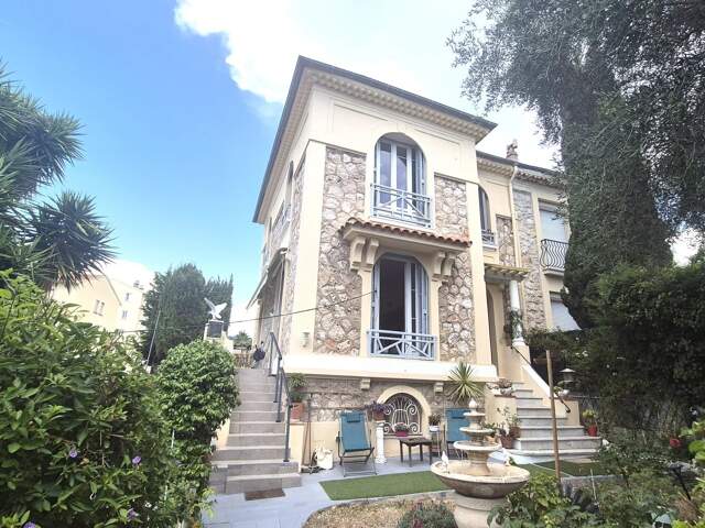 Rare - Maison de ville - Quartier des poètes — photo du bien