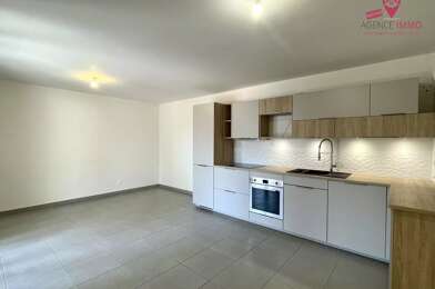 Appartement 3 pièces 1050 €