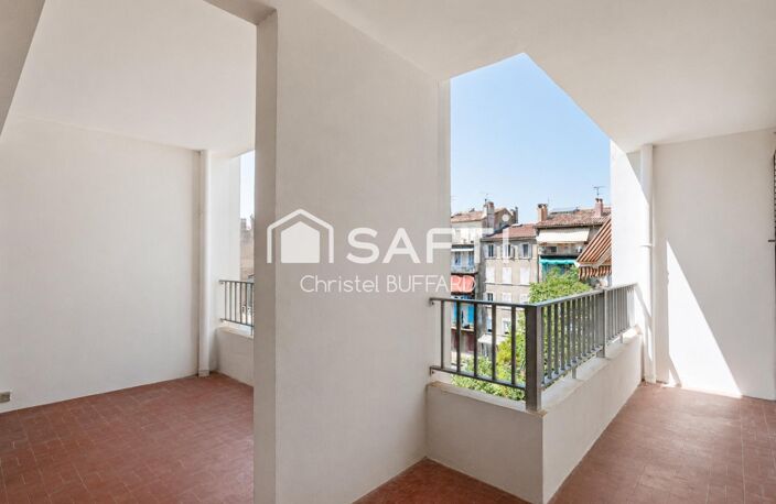 LE CAMAS  T3 LUMINEUX AVEC TERRASSE DE 14 M² ET VUE DÉGAGÉE — photo 2