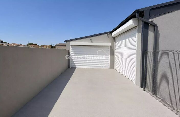 SORGUES - BUREAU ET ENTREPÔT DE 240 M² AVEC CLIMATISATION REVERS — photo 3