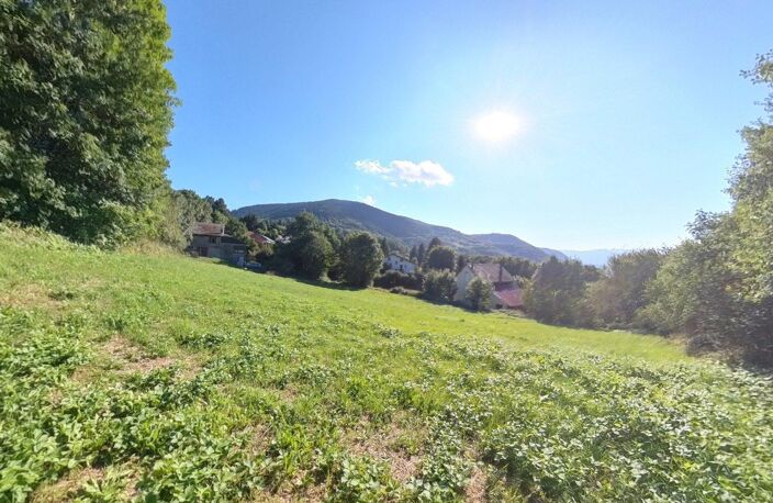 Terrain constructible de 1108m² — photo 3