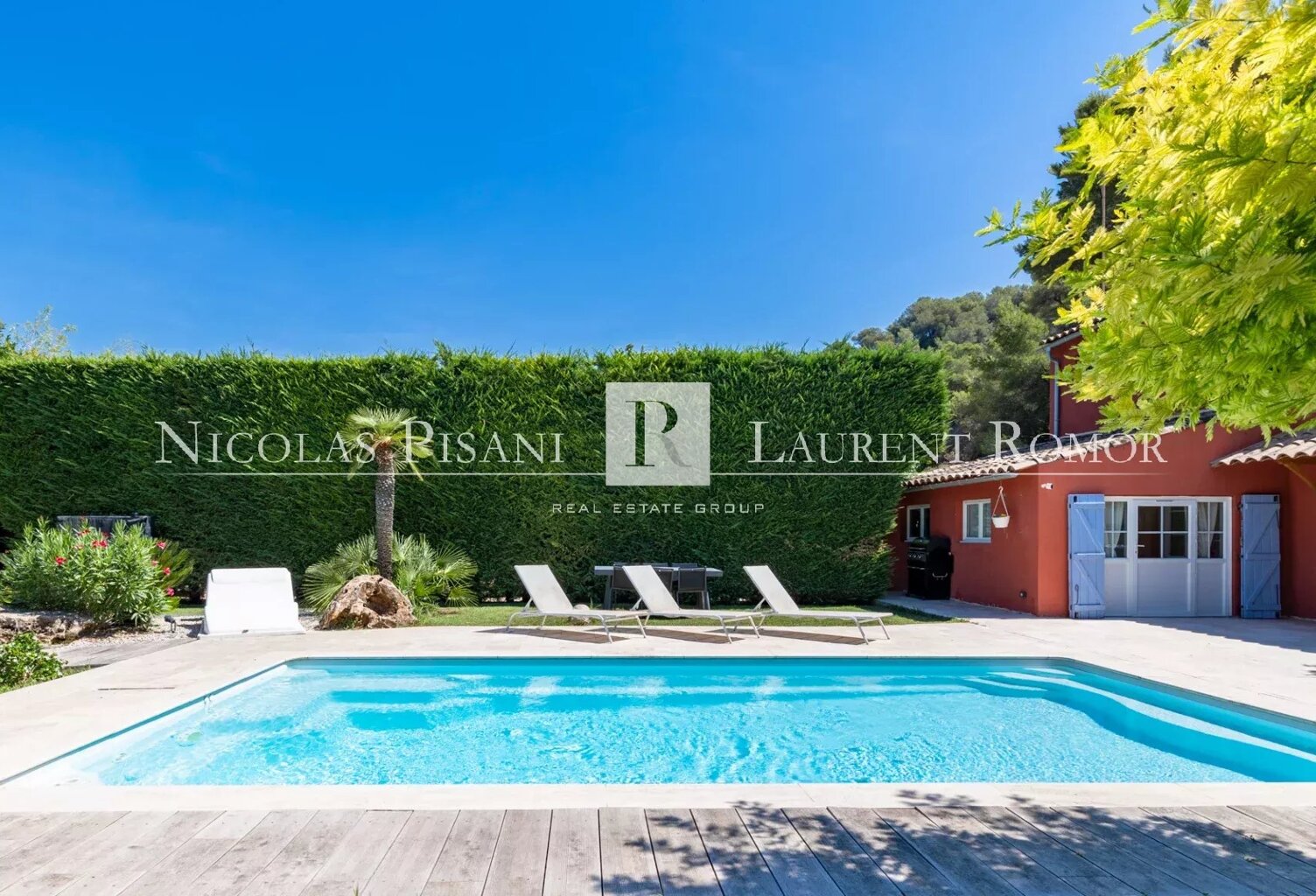 EXCLUSIVITÉ - VILLA RENOVEE AVEC STUDIO INDÉPENDANT ET PISCINE - — photo 1
