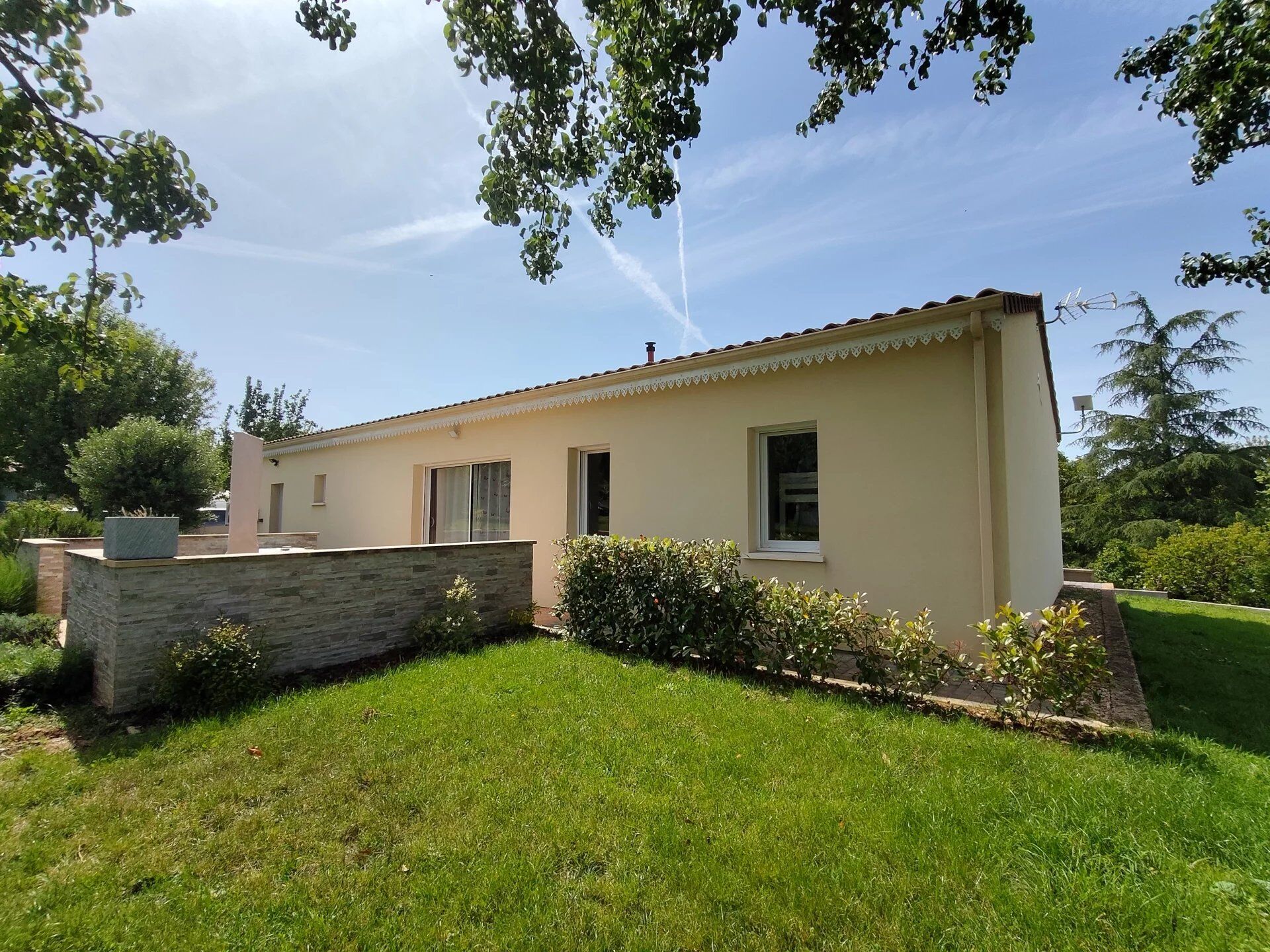 Maison 97 m² · à Civaux · 97 m² · 184 434 €