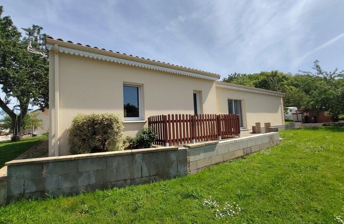 Vente maison  97 m² Civaux (86320) — photo 3