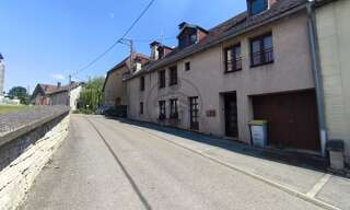Immeuble  384 m² à vendre à Saint-Hilaire (25640)