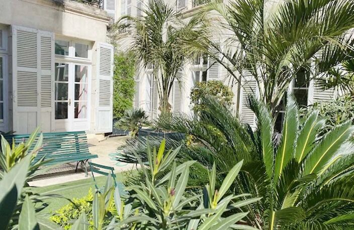 Avignon Intra-Muros: Appartement 160 m² avec Vaste Terrasse — photo 2