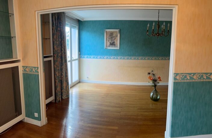 Vente appartement 5 pièces 98 m² Saint-Étienne (42000) — photo 5