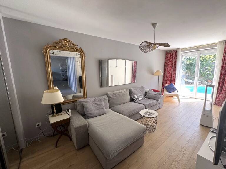 COTE PAVEE - MAISON T5 AVEC PISCINE — photo 1