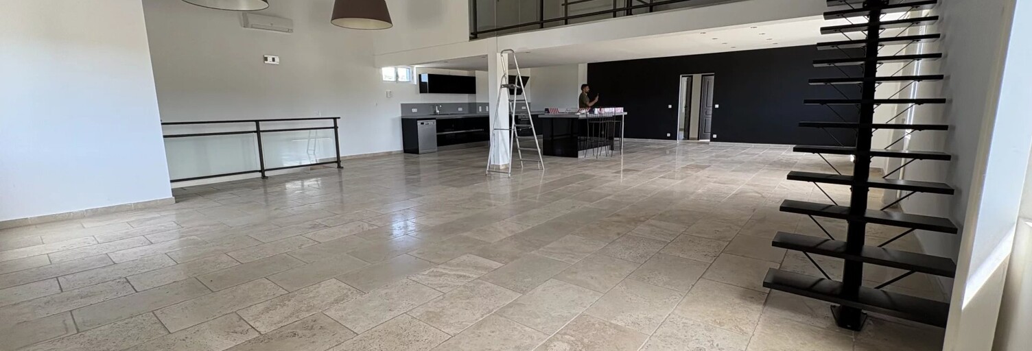 Appartement 3 Pièces 182 m² à louer à Peyrolles-en-Provence (13860)