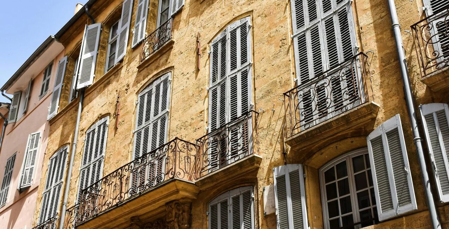 Immeuble de rapport R+3 à vendre à Apt, 175 m² — photo 1