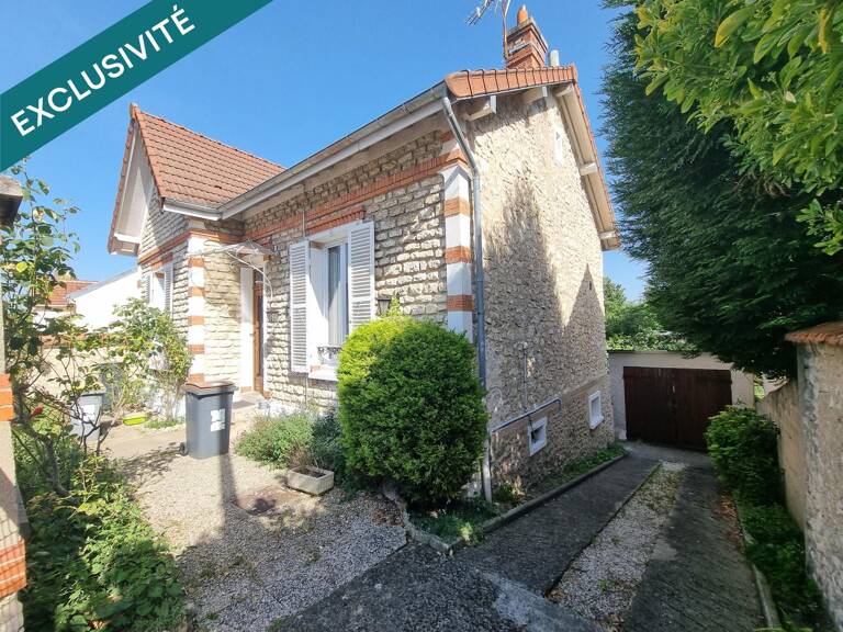 Au Mée village, Meulière de 115 m2 sur un terrain de 637 m2 — photo 1