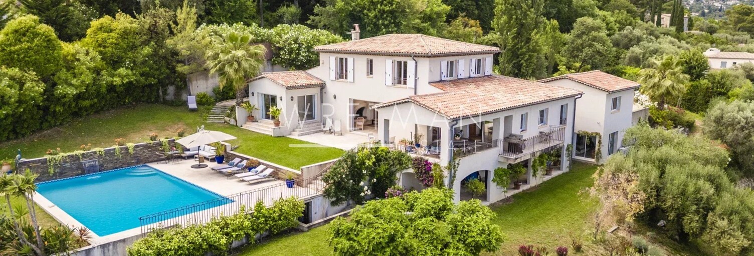 Maison  305 m² à vendre à Châteauneuf-Grasse (06740)