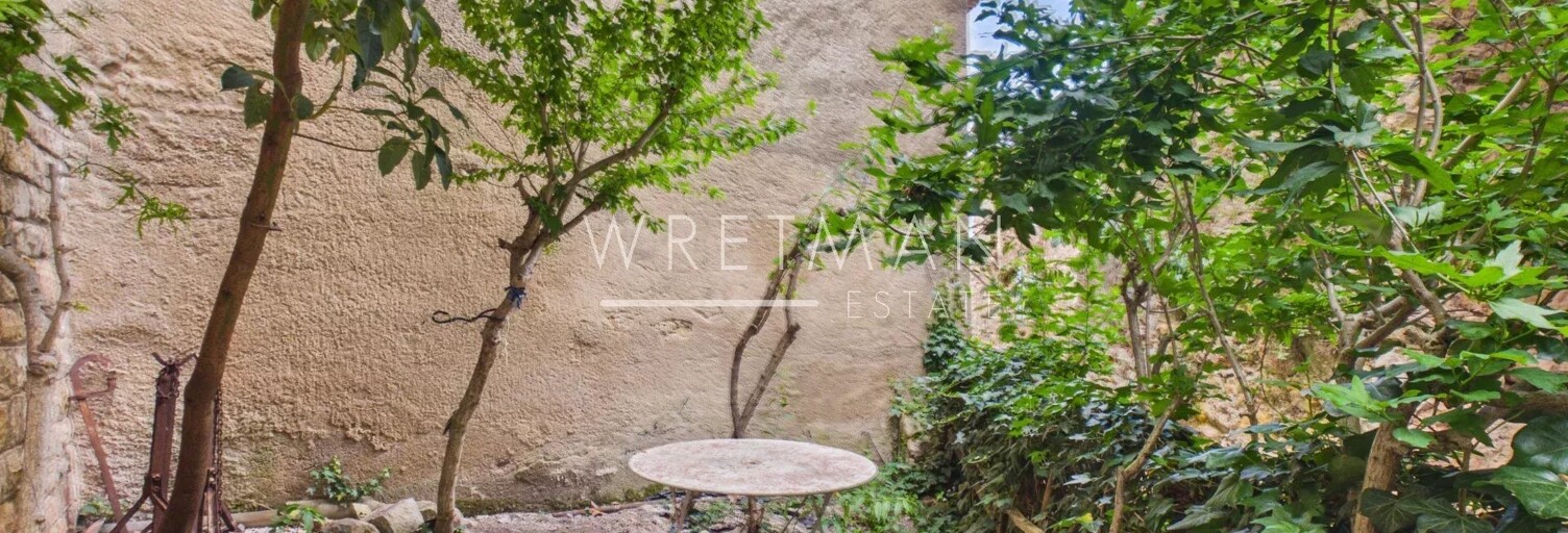 Immeuble  188 m² à vendre à Seillans (83440)