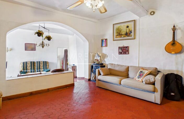 Ensemble immobilier à rénover divisible en deux appartement - Se — photo 3