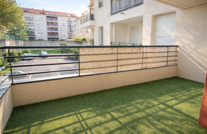 Appartement T3 bis de 70 m2   Résidence récente   Centre de Vénissieux — photo 4